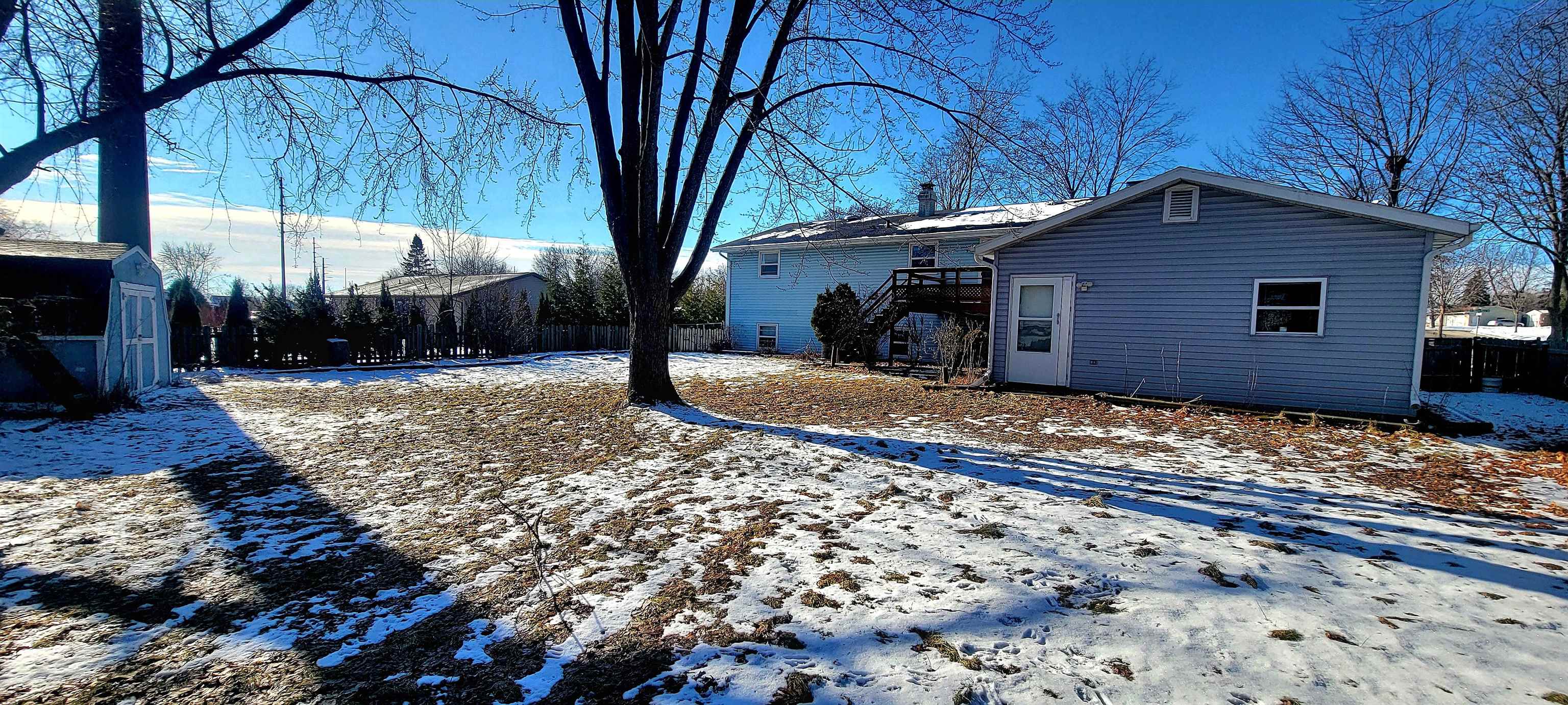 517 Menlo Park Road Green Bay, WI 54302 - Photo 31 of 33