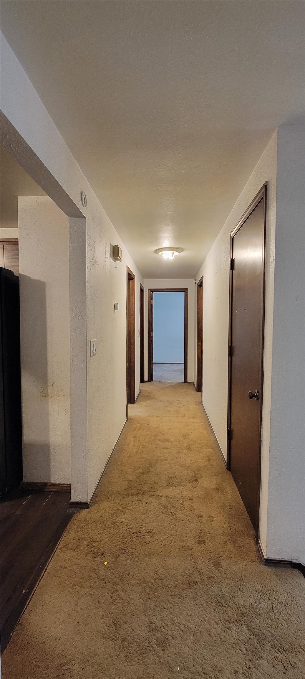 517 Menlo Park Road Green Bay, WI 54302 - Photo 7 of 33