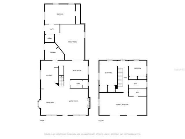 a view of yard with swimming pool and green space