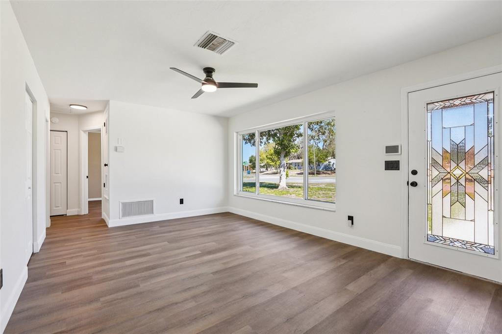 6364 Post Court Spring Hill, FL 34606 - Photo 3 of 29