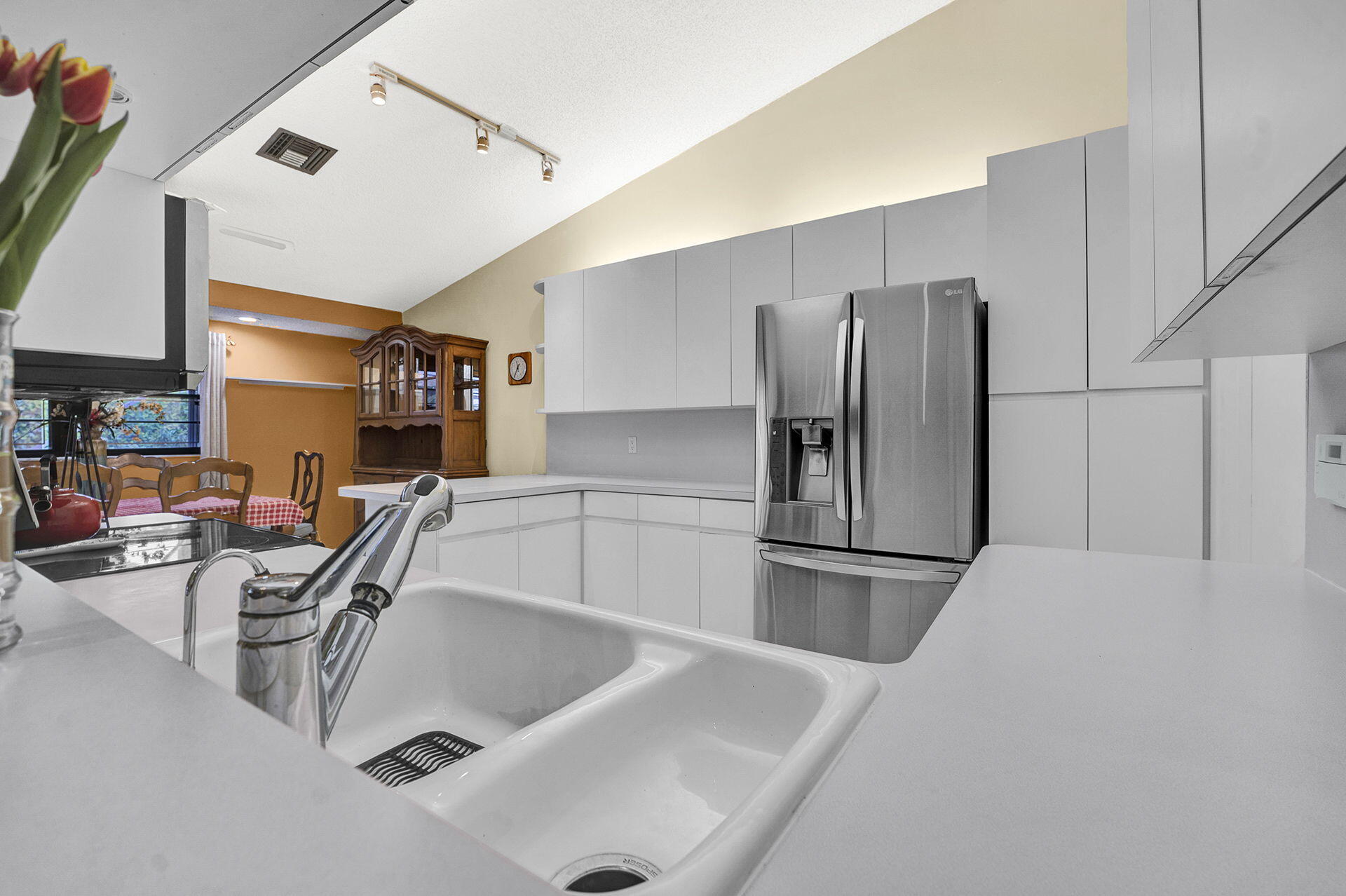 21350 Summertrace Circle Boca Raton, FL 33428 - Photo 17 of 45 Kitchen