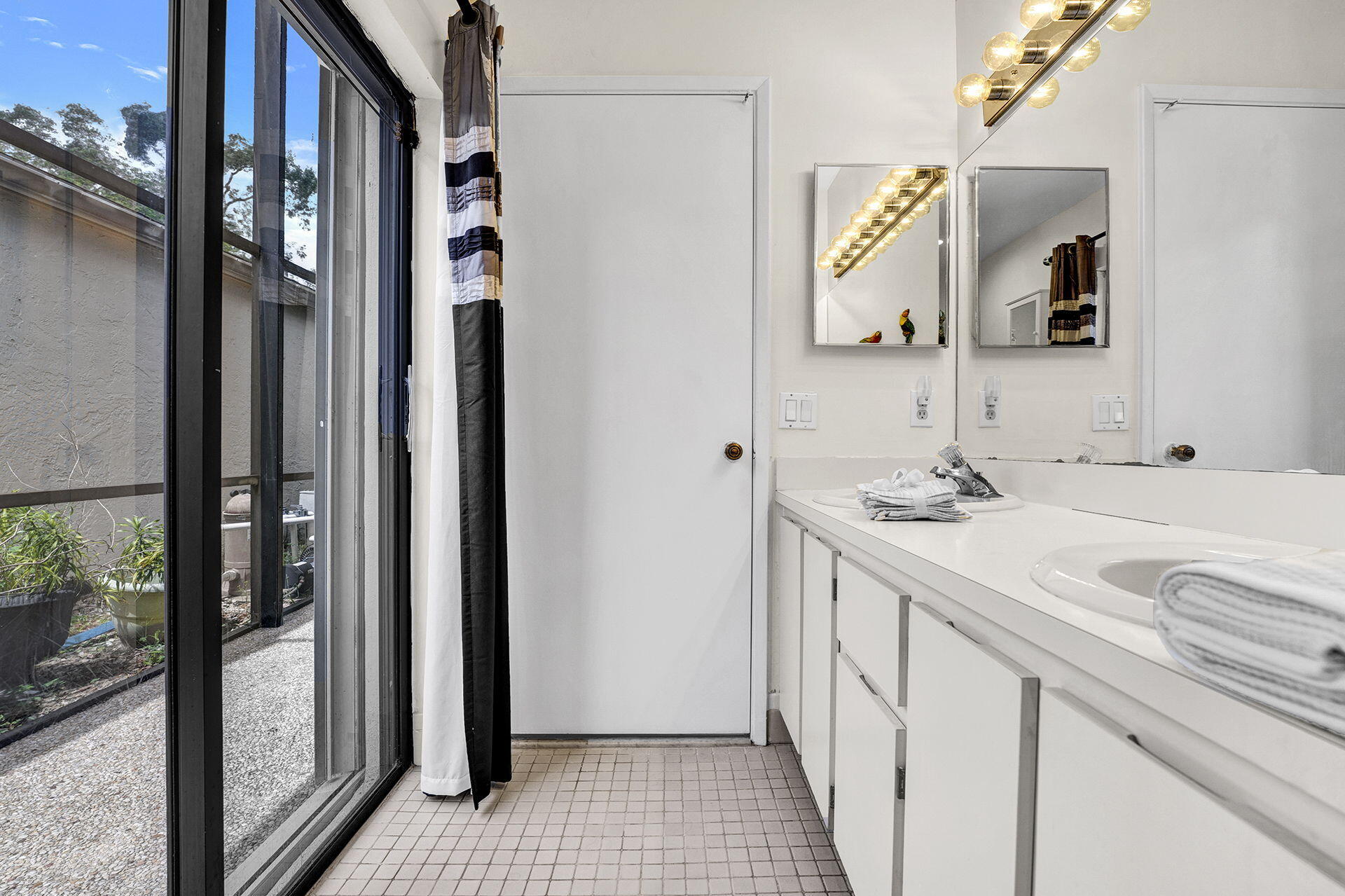 21350 Summertrace Circle Boca Raton, FL 33428 - Photo 31 of 45 Master Bathroom