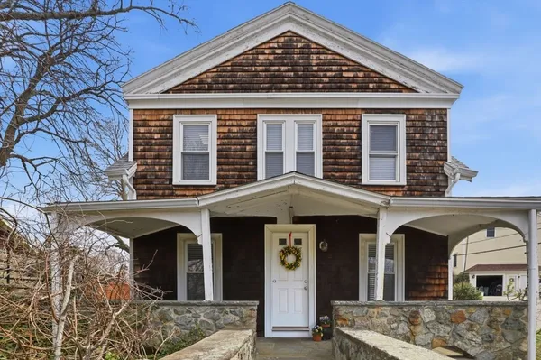 $675,000 | 94 Nantasket Avenue, Hull, MA 02045