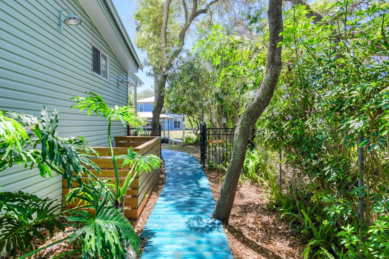 231 Hildago Road St. Augustine, FL 32080 - Photo 9 of 49 a view of a garden with plants