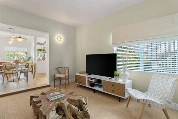 $11,000 | 1310 Flamingo Way, Miami Beach, FL 33139