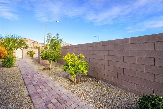 $2,520 | 799 Flowing Meadow Drive, Henderson, NV 89014