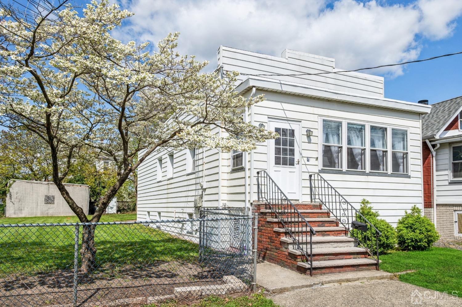 41 Florida Grove Road Keasbey, NJ 08832 - Photo 1 of 22 Gallery Image 1