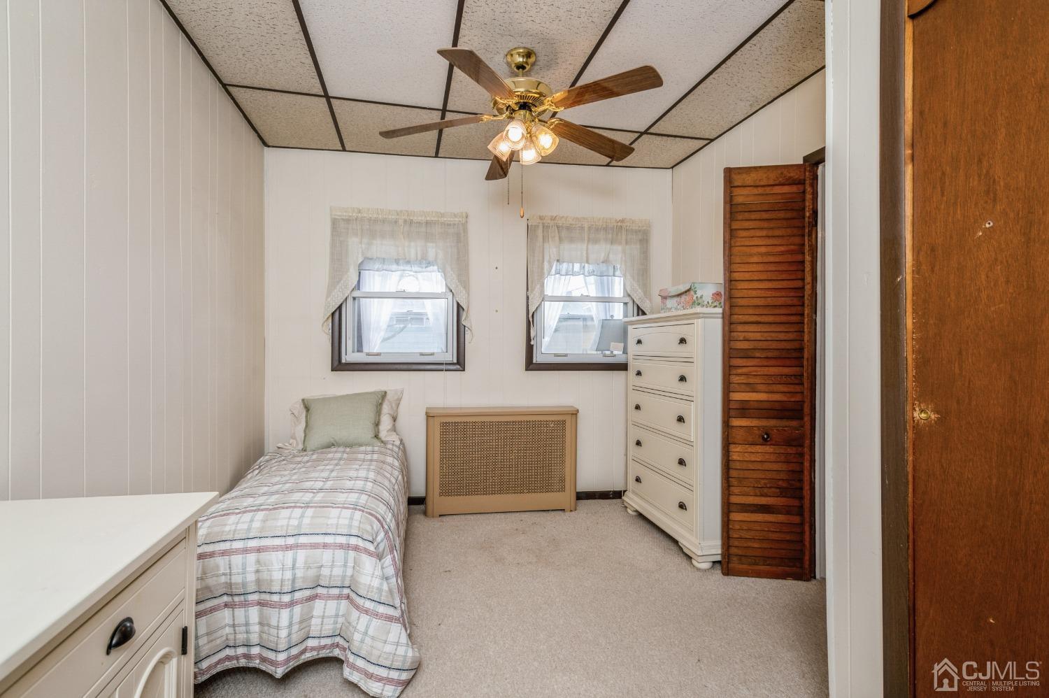 41 Florida Grove Road Keasbey, NJ 08832 - Photo 11 of 22 Gallery Image 11