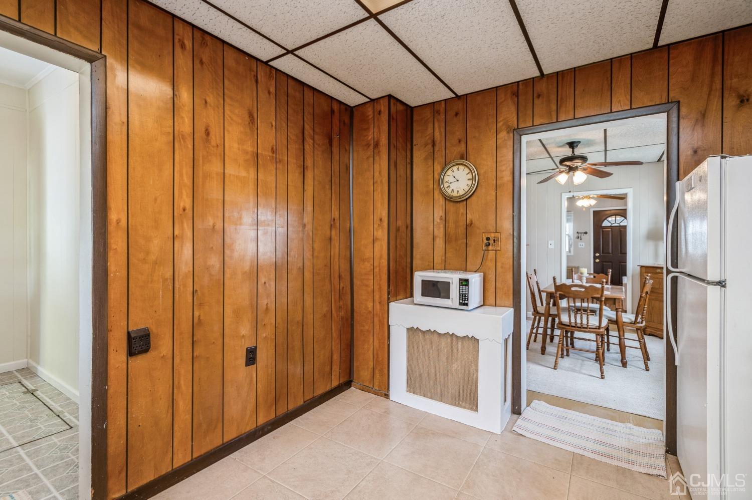 41 Florida Grove Road Keasbey, NJ 08832 - Photo 15 of 22 Gallery Image 15