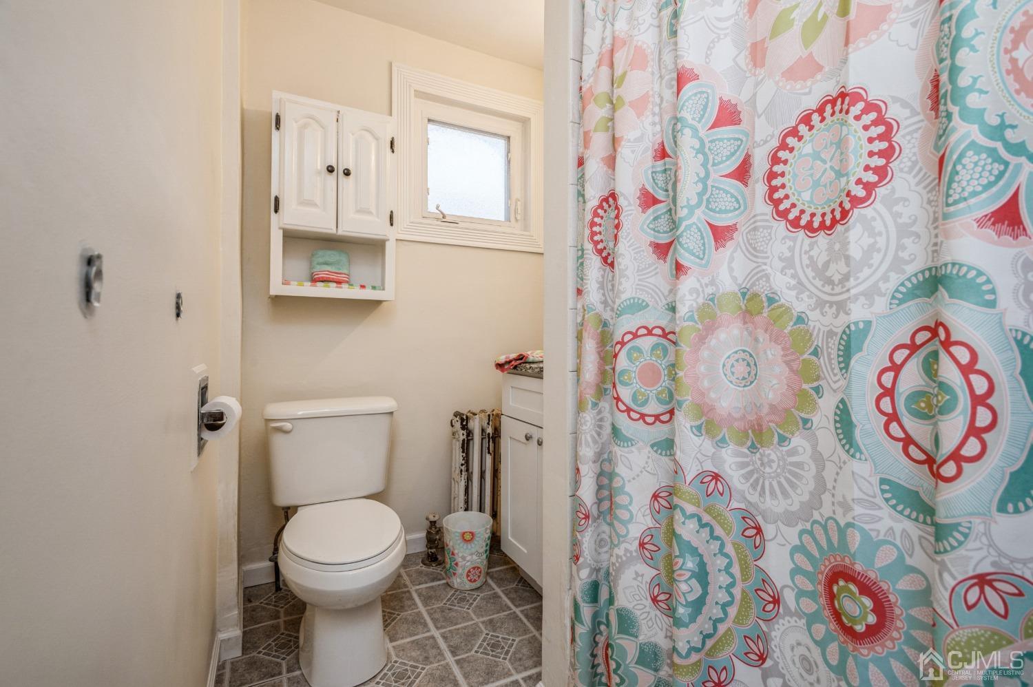 41 Florida Grove Road Keasbey, NJ 08832 - Photo 17 of 22 Gallery Image 17