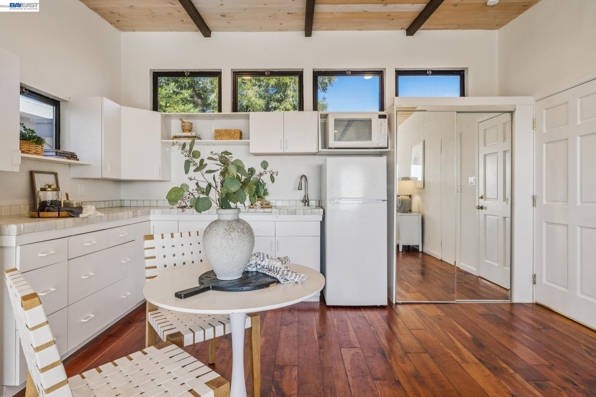 5624 Greenridge Road Castro Valley, CA 94552 - Photo 54 of 99 Gallery Image 54