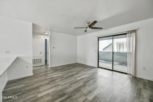 $1,399 | 3065 North 67th Avenue, Unit 137, Phoenix, AZ 85033