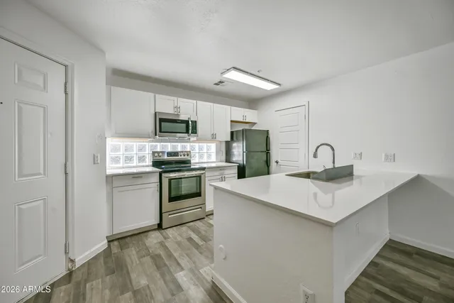 $1,399 | 3065 North 67th Avenue, Unit 137, Phoenix, AZ 85033