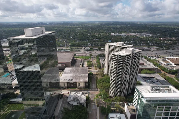 a picture of city view