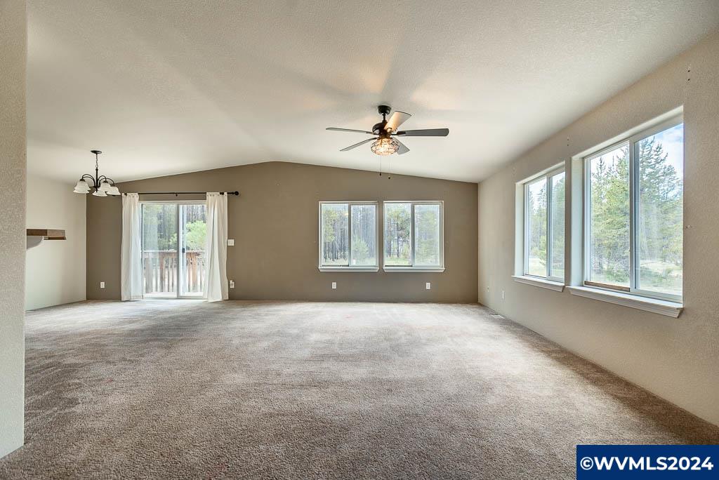 150489 Kurtz Road La Pine, OR 97739 - Photo 6 of 44