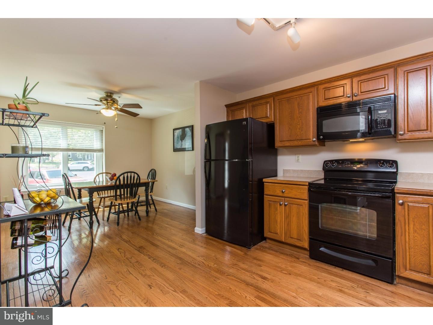 222 Fox Run Exton, PA 19341 - Photo 8 of 21 Gallery Image 8