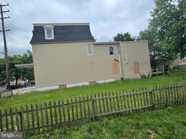 $169,900 | 412 Market Street, Gloucester City, NJ 08030