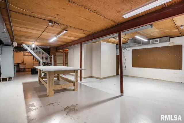 $125,000 | 2336 South State Street, Springfield, IL 62704