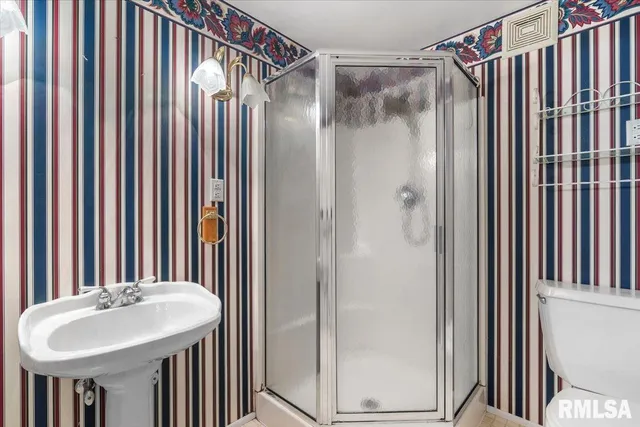 $125,000 | 2336 South State Street, Springfield, IL 62704