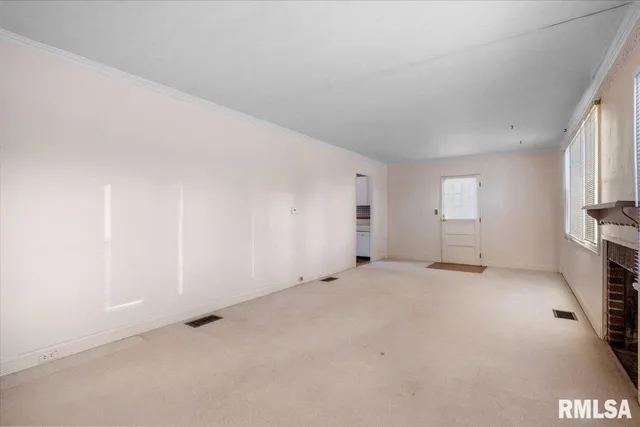 $125,000 | 2336 South State Street, Springfield, IL 62704