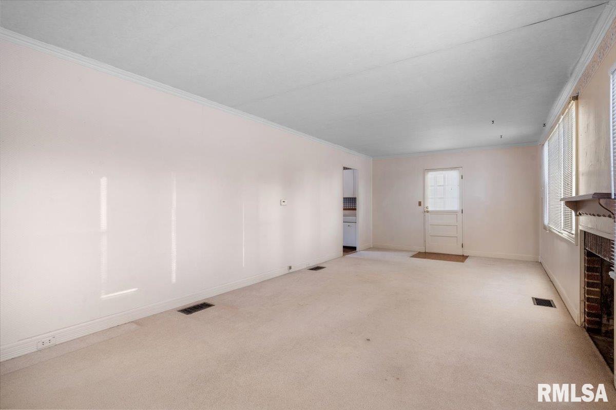 2336 South State Street Springfield, IL 62704 - Photo 5 of 32 Gallery Image 5