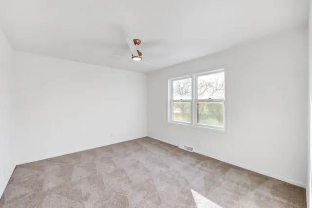 $1,289,900 | 17707 Lakeshore Road, Two Rivers, WI 54241