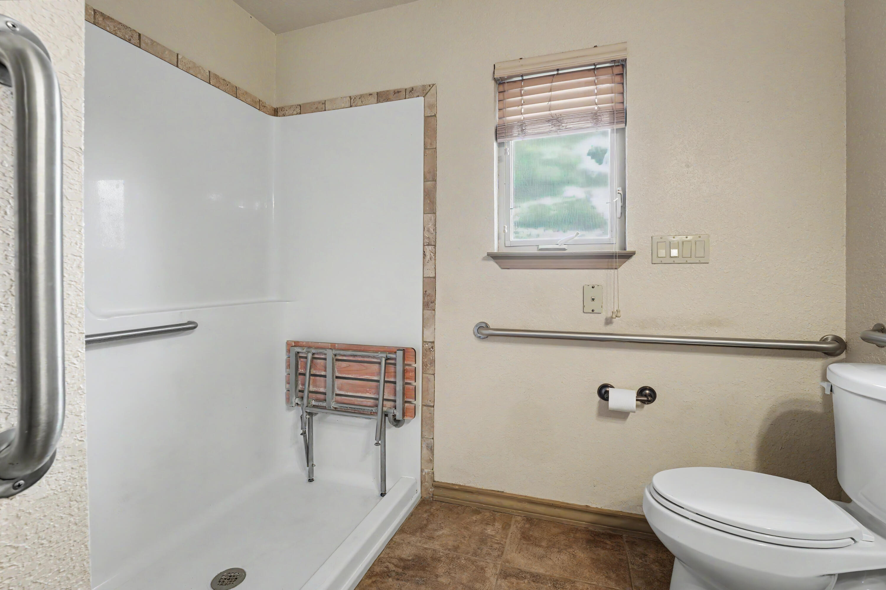 805 South 23rd Street Slaton, TX 79364 - Photo 13 of 22 DSC06972