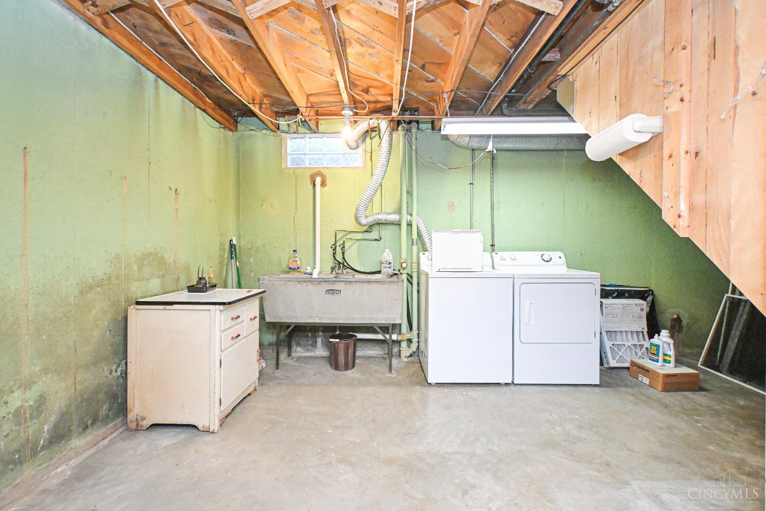 522 Rentz Place Cincinnati, OH 45238 - Photo 42 of 46 Gallery Image 42