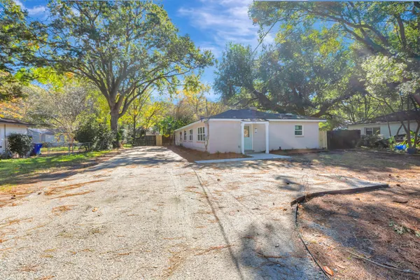 $2,250 | 1757 Skinner Avenue, Unit A, Charleston, SC 29407