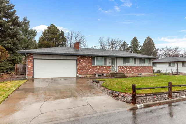 $365,000 | 2912 South Wilbur Road, Spokane Valley, WA 99206