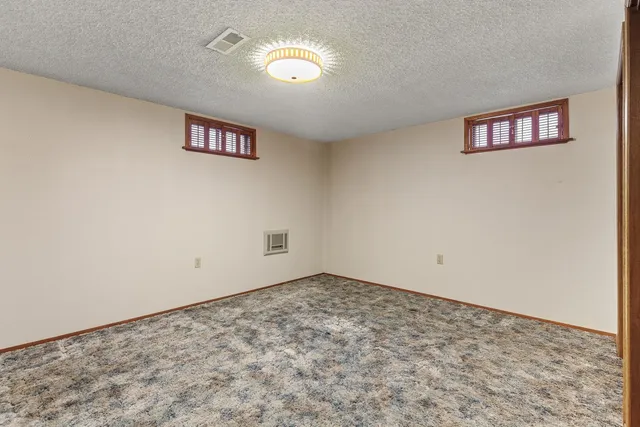 $365,000 | 2912 South Wilbur Road, Spokane Valley, WA 99206