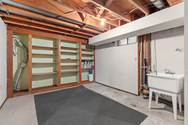 $365,000 | 2912 South Wilbur Road, Spokane Valley, WA 99206