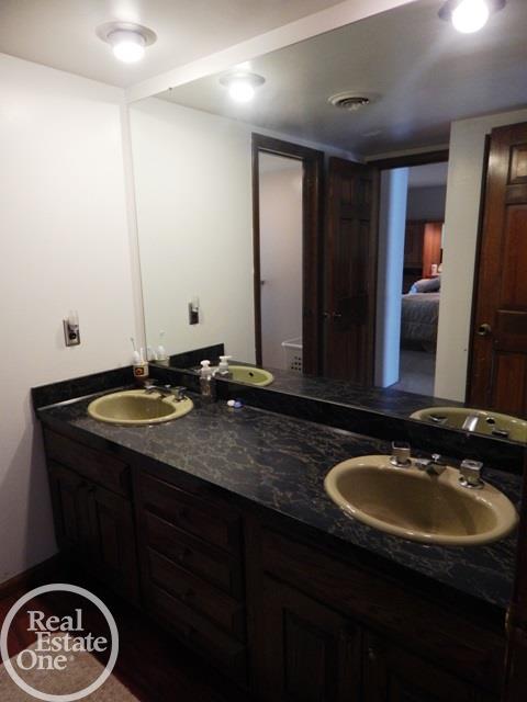 54095 Baker Road New Baltimore, MI 48047 - Photo 24 of 57