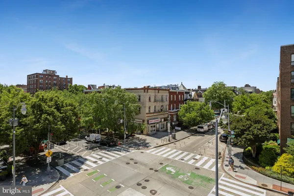 $5,300 | 1641 R Street Northwest, Unit 201, Washington, DC 20009