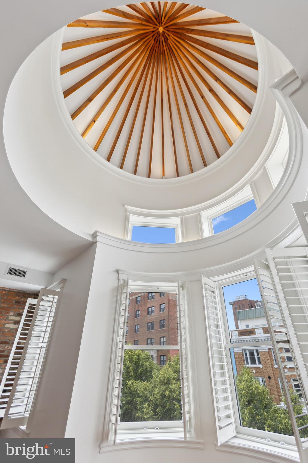 1641 R Street Northwest, Unit 201 Washington, DC 20009 - Photo 7 of 36