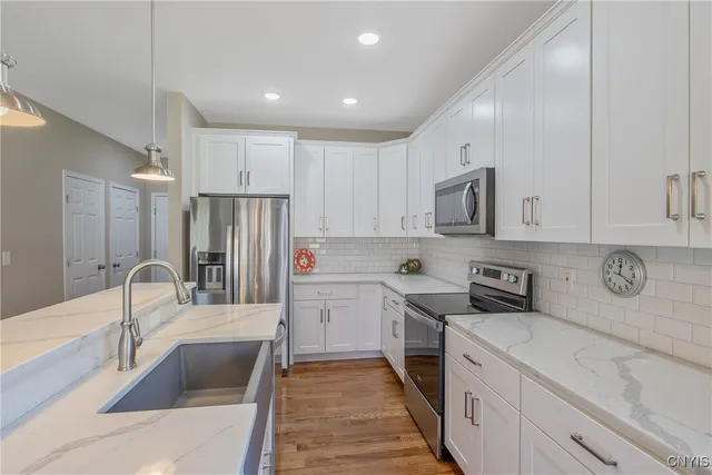 $506,900 | 4304 Tiger Lily Path, Liverpool, NY 13090