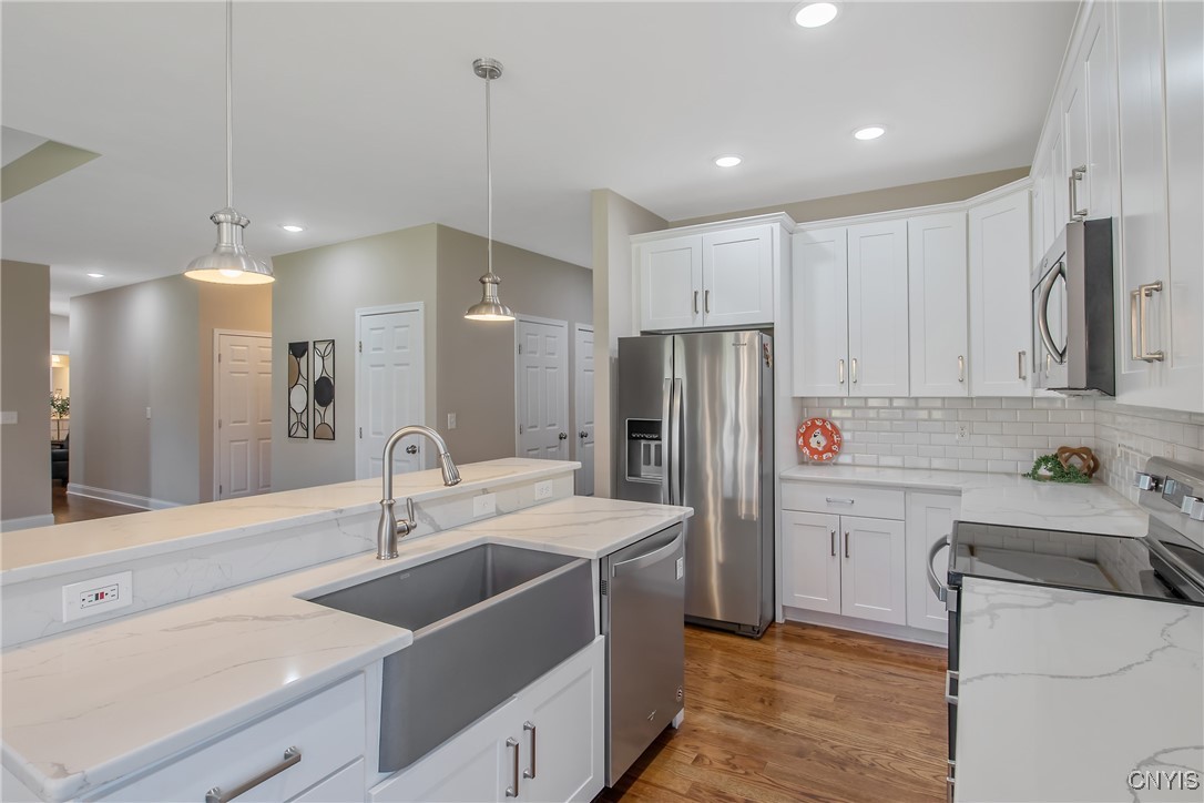 4304 Tiger Lily Path Clay, NY 13090 - Photo 9 of 50 Beautiful Kitchen with a Blanco Farm sink
