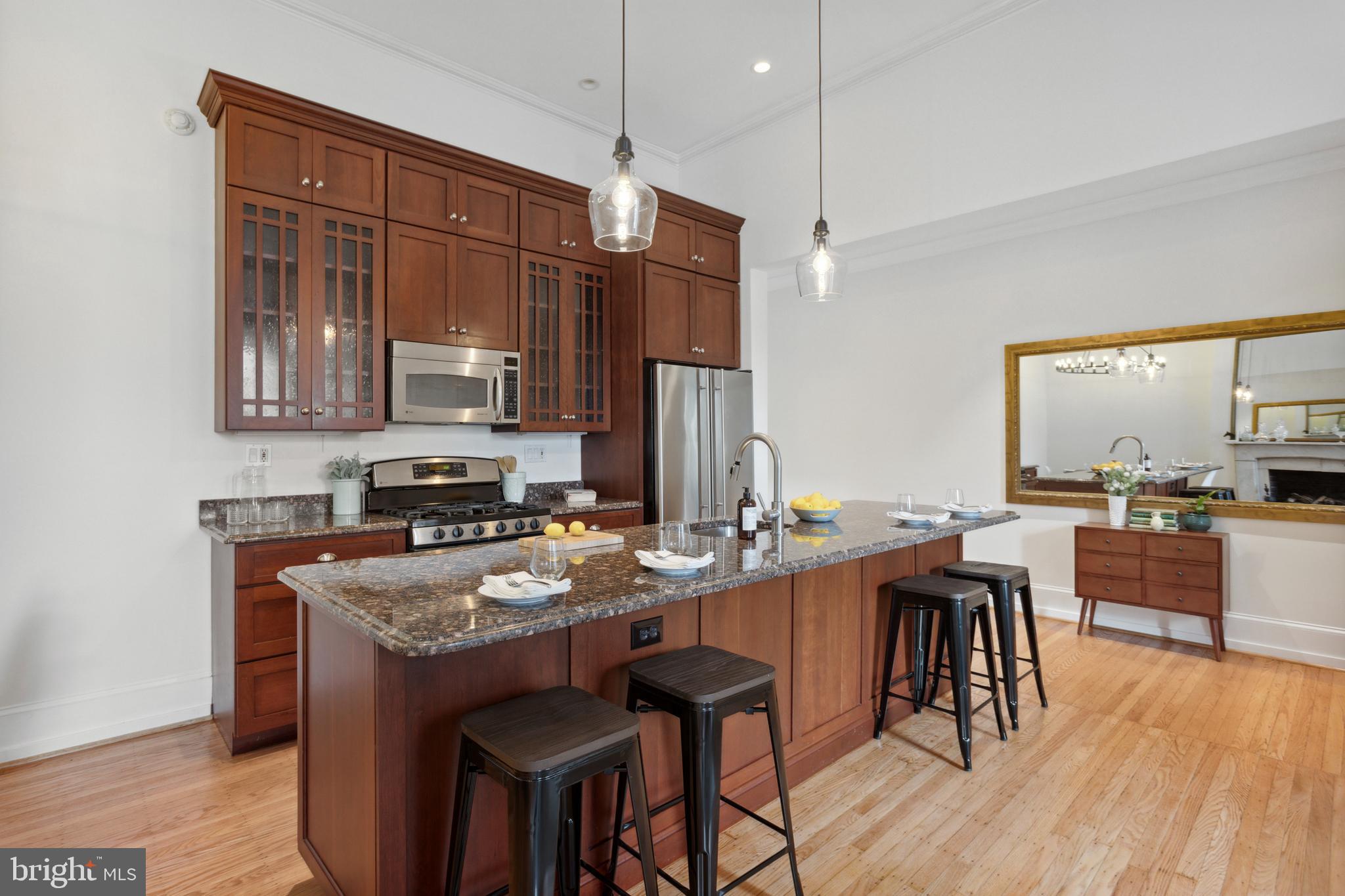 1714 Spruce Street, Unit 5 Philadelphia, PA 19103 - Photo 12 of 28