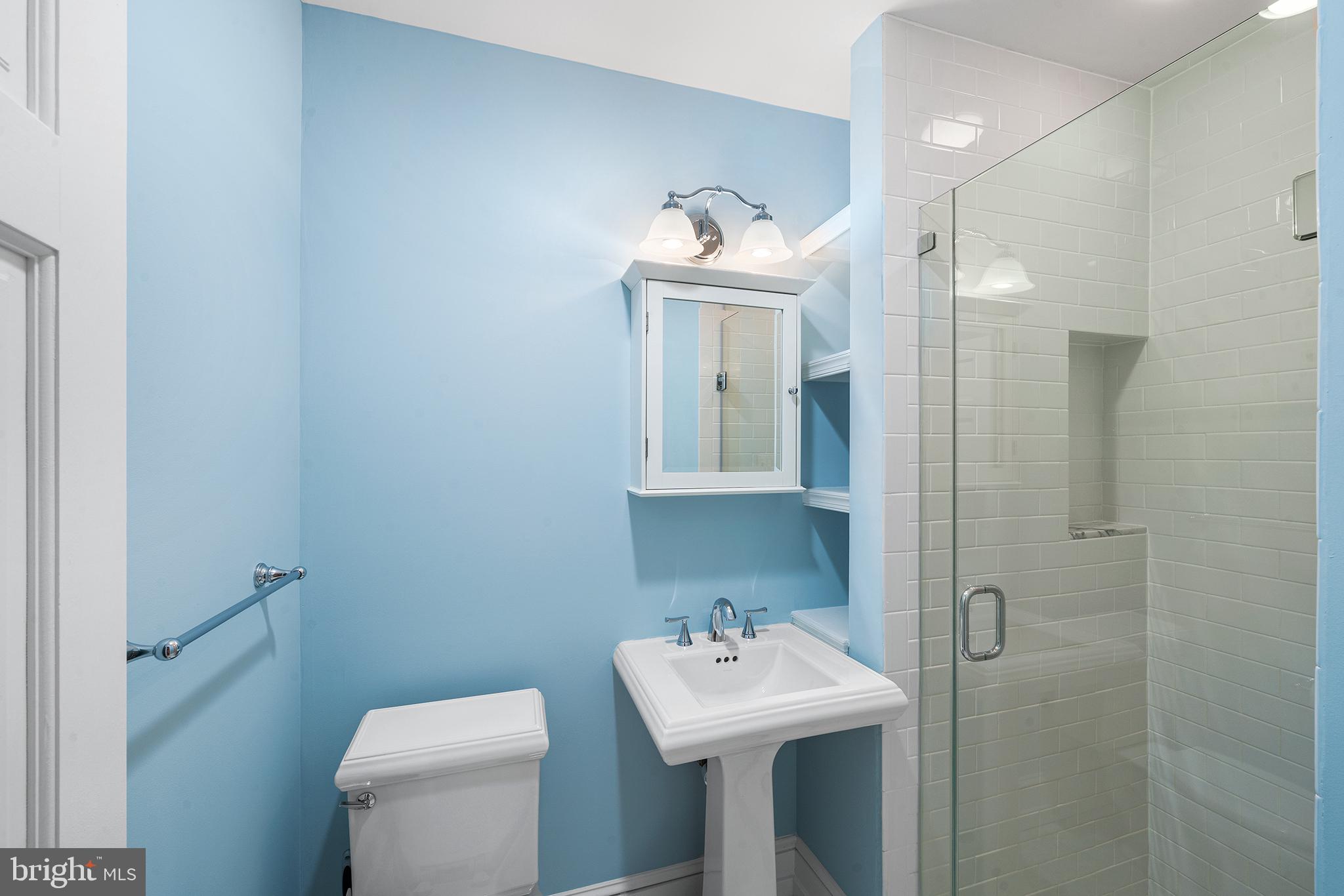 1714 Spruce Street, Unit 5 Philadelphia, PA 19103 - Photo 15 of 28