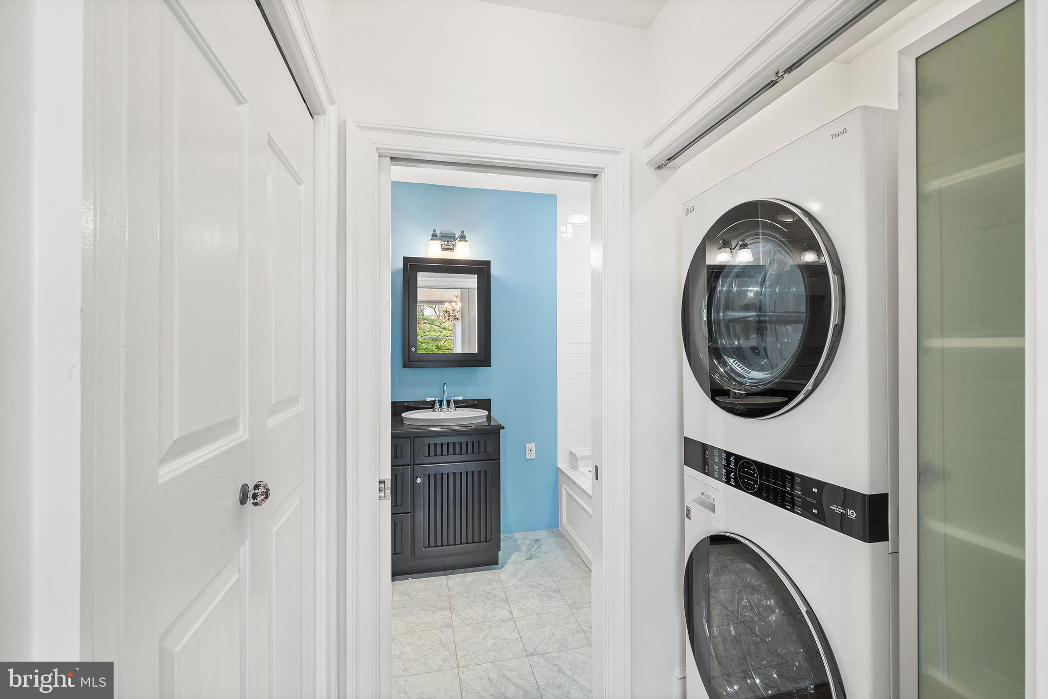 1714 Spruce Street, Unit 5 Philadelphia, PA 19103 - Photo 19 of 28