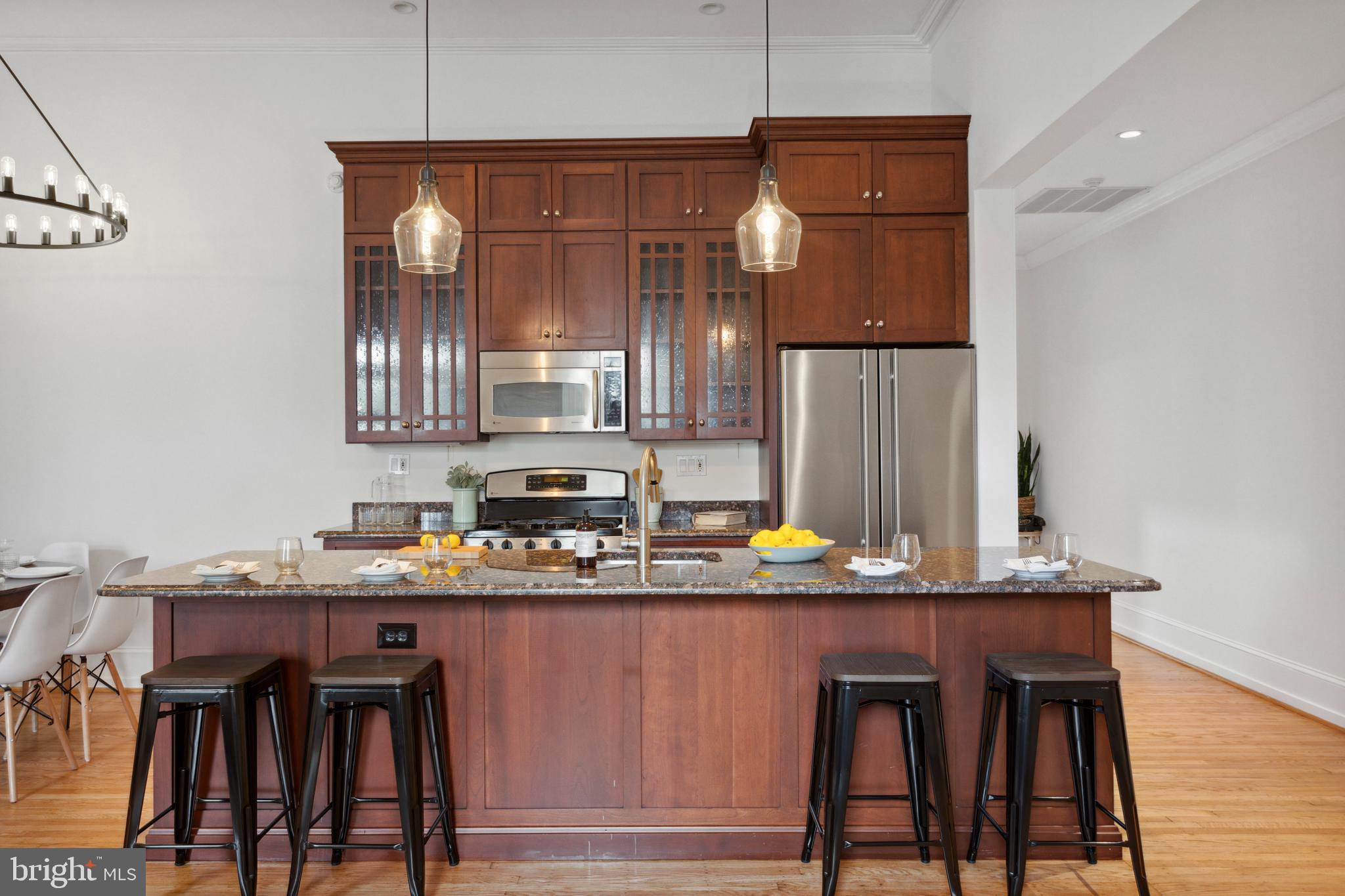 1714 Spruce Street, Unit 5 Philadelphia, PA 19103 - Photo 4 of 28