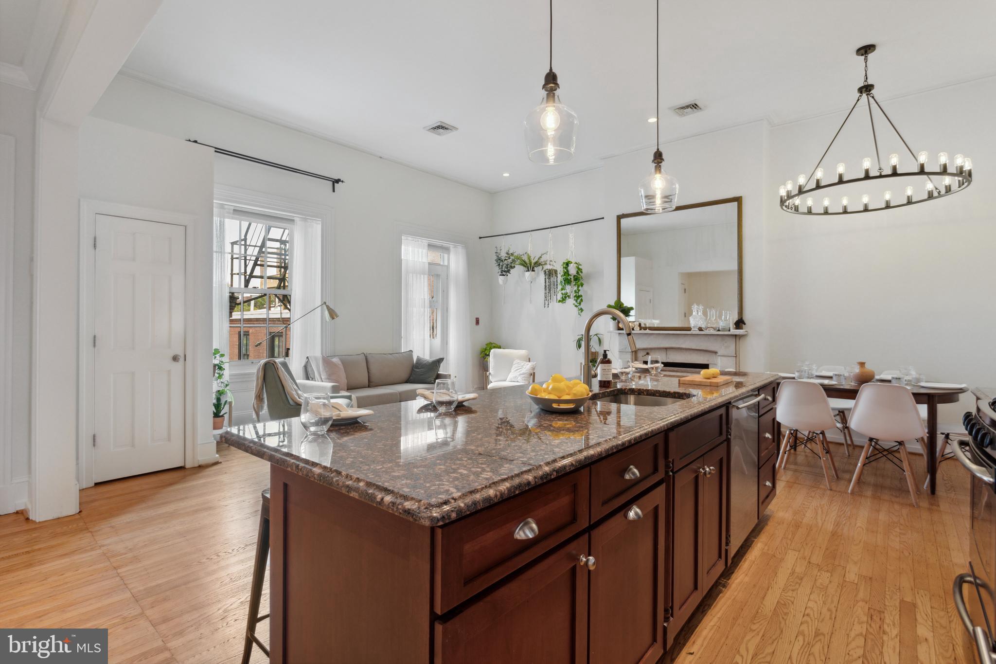 1714 Spruce Street, Unit 5 Philadelphia, PA 19103 - Photo 9 of 28