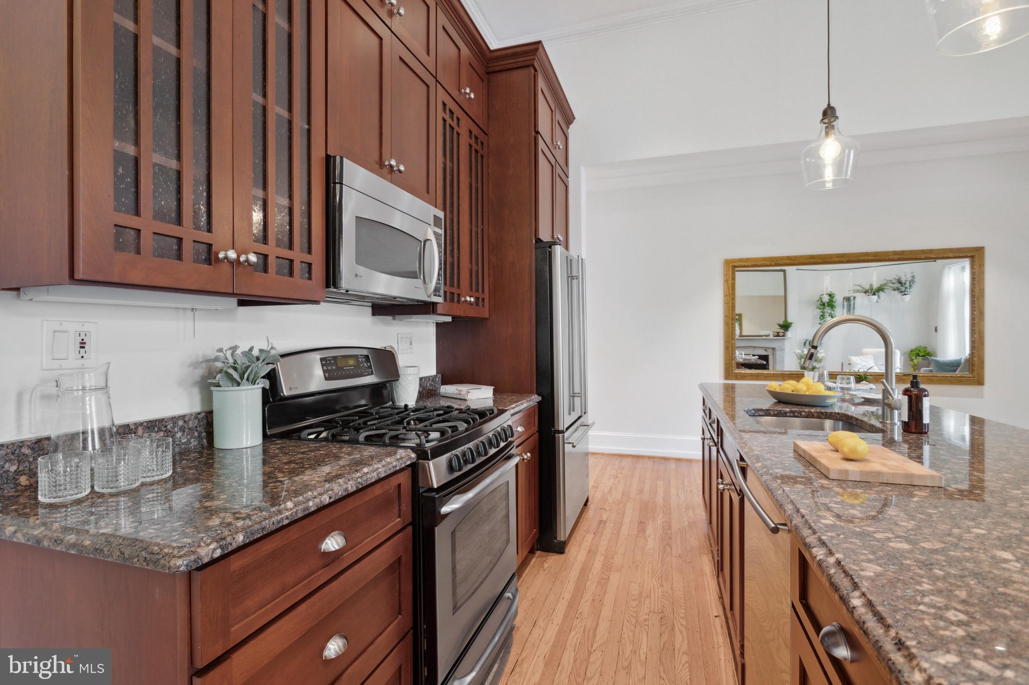 1714 Spruce Street, Unit 5 Philadelphia, PA 19103 - Photo 10 of 28