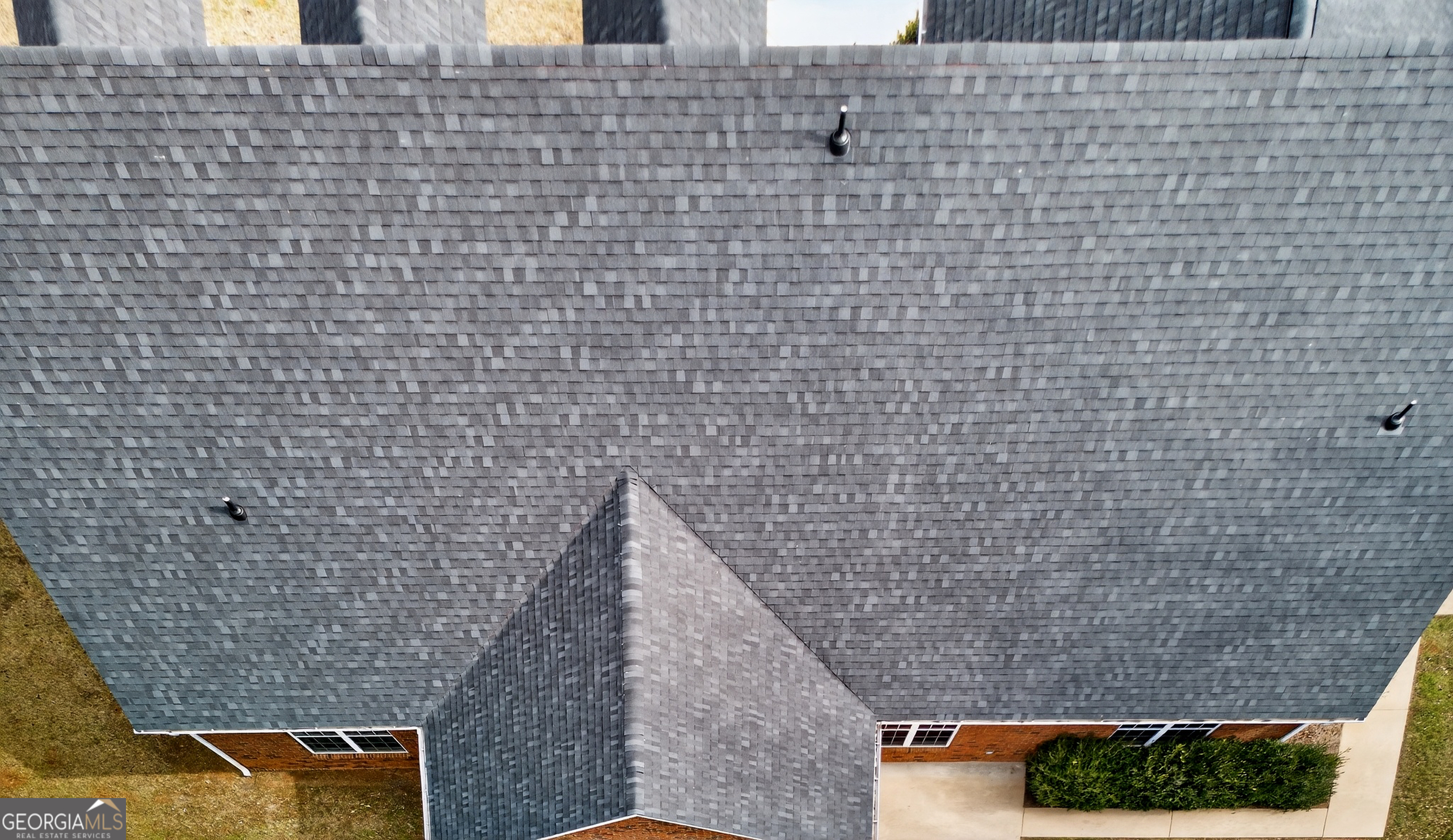 830 John Lovelace Road LaGrange, GA 30241 - Photo 39 of 45 a bathroom with a shower