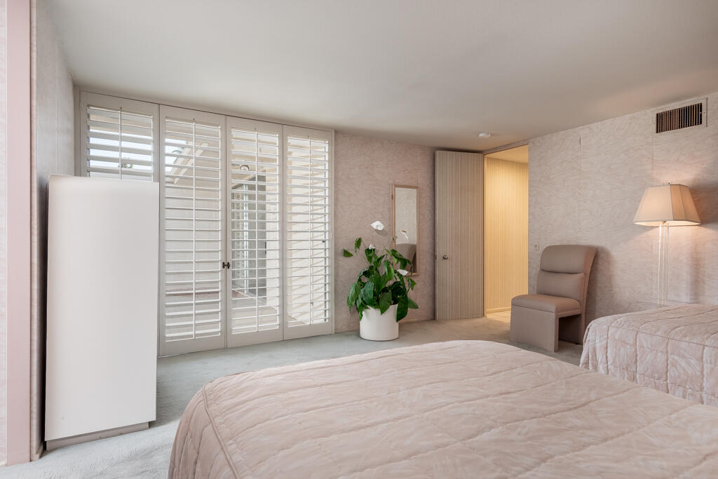 45600 Pima Road Indian Wells, CA 92210 - Photo 17 of 39 45600pimaroad-lr-15