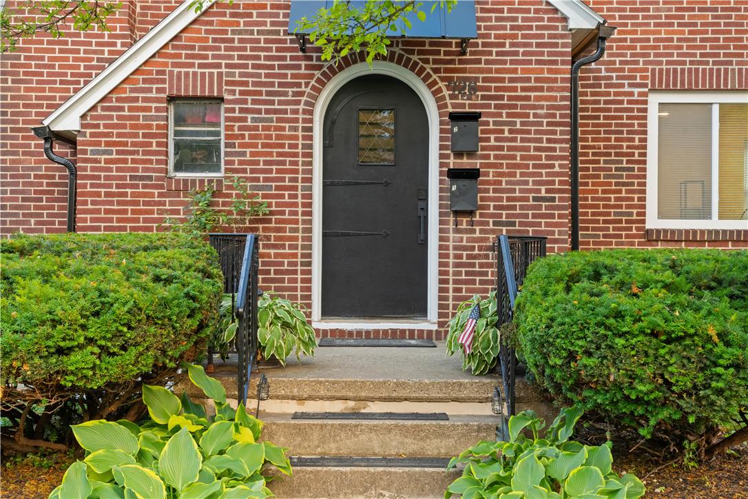726 Seneca Street Bethlehem, PA 18015 - Photo 6 of 66
