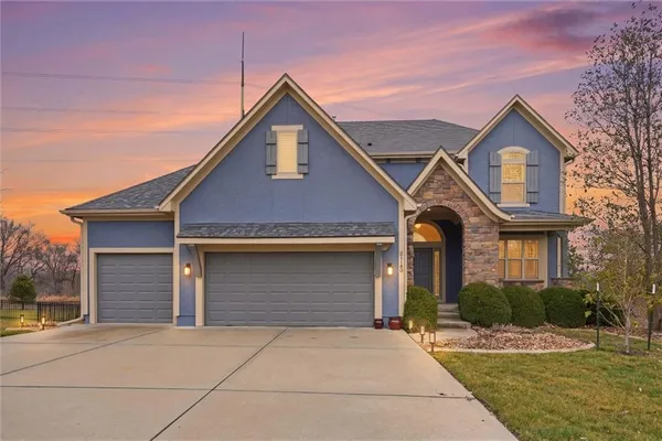 $625,000 | 21180 West 107th Terrace, Olathe, KS 66061