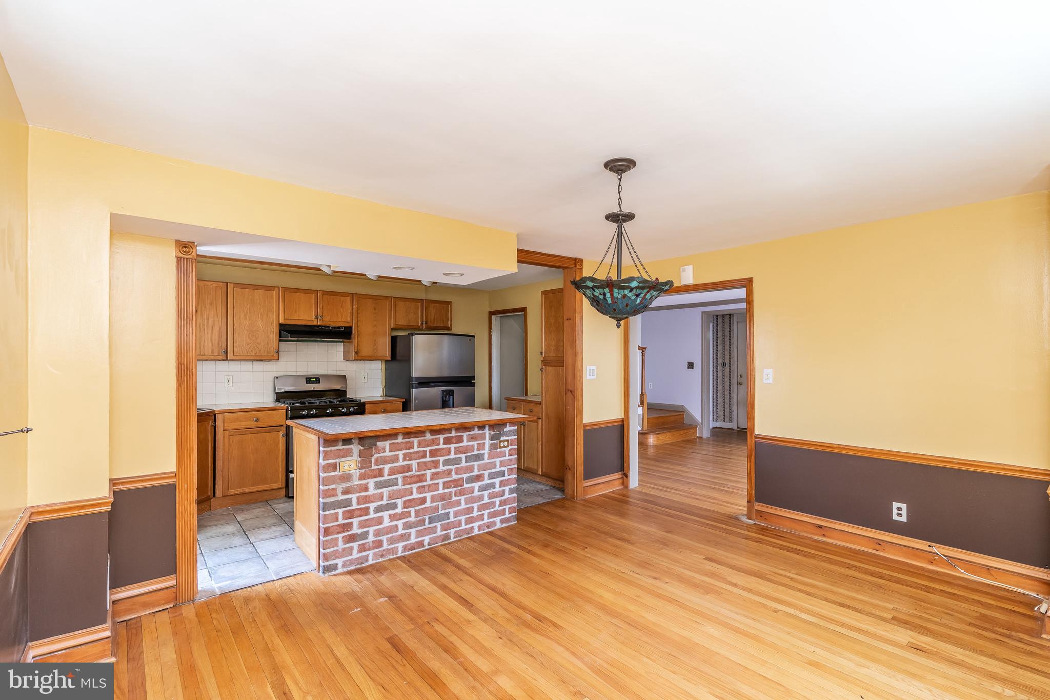6149 Northdale Road Baltimore, MD 21228 - Photo 8 of 30 Gallery Image 8