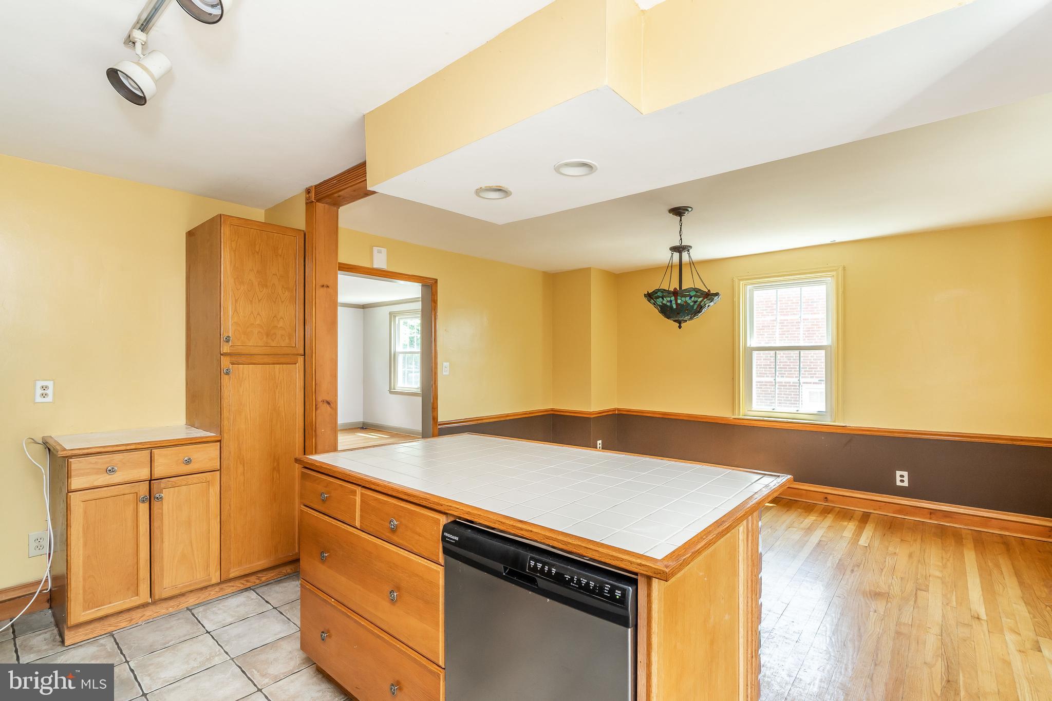 6149 Northdale Road Baltimore, MD 21228 - Photo 10 of 30 Gallery Image 10