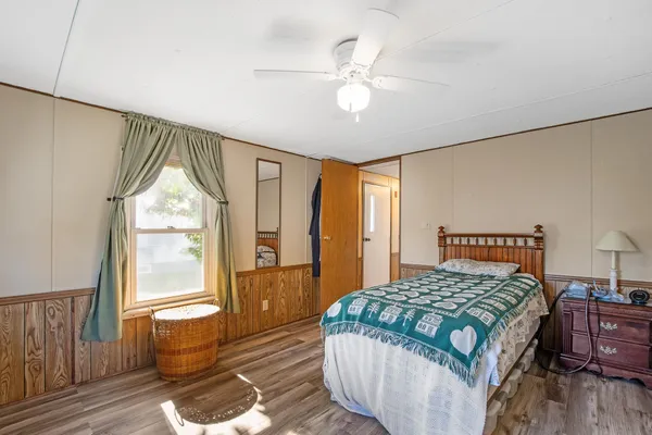 $66,000 | 6 Pine Street, Colebrook, NH 03576